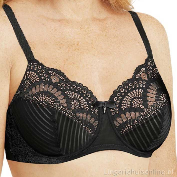 Amoena Karolina SBP voorgevormde prothese bh met kant