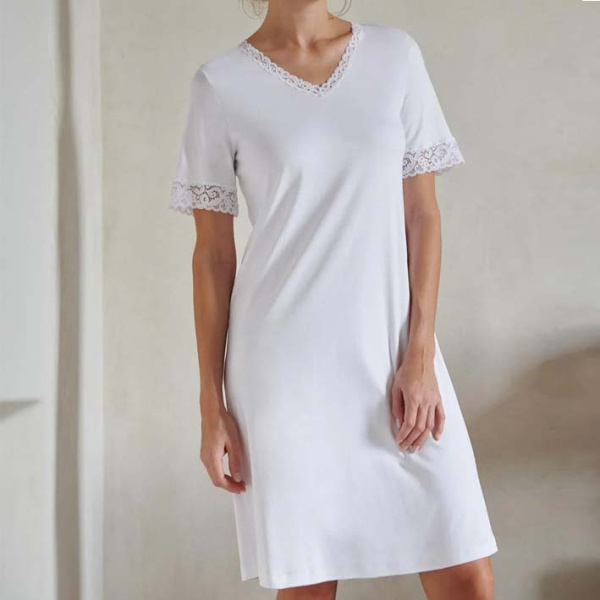 Katoenen nachtjapon met halflange mouw Hanro moments 07 7040