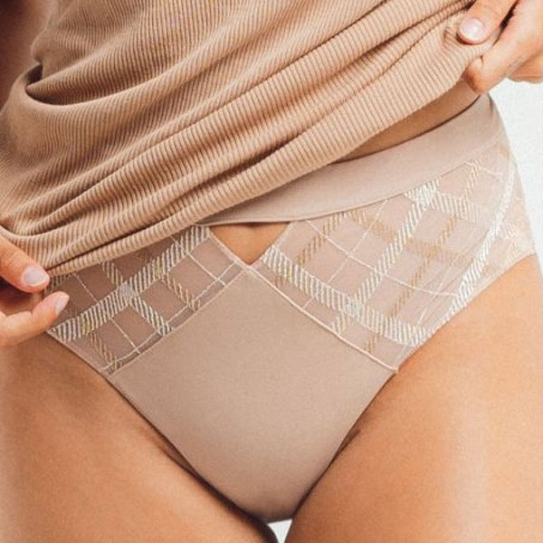 Louisa Bracq Albanach string slip 492-45