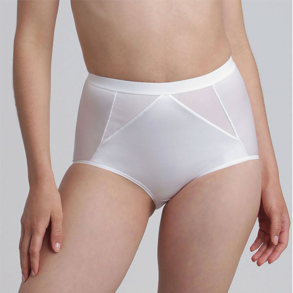 Playtex P04Q2 corrigerend broekje